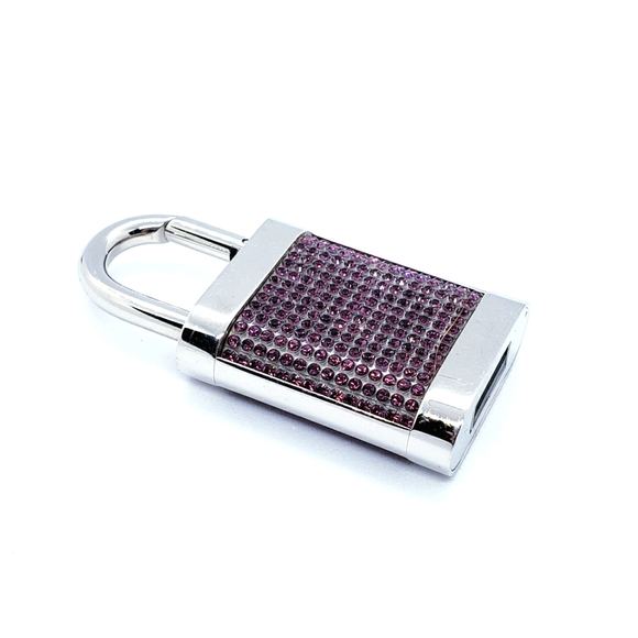 Beautiful Swarovski USB Stick/Flash Drive Lock Pendant - Picture 3 of 3